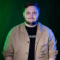 Олег Алексеев